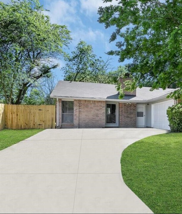 18767 Glen Briar Ln in Houston, TX - Building Photo