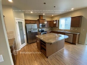 2020 197th St Ct E in Spanaway, WA - Foto de edificio - Building Photo