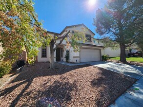 3240 Ridgecliff St in Las Vegas, NV - Building Photo - Building Photo