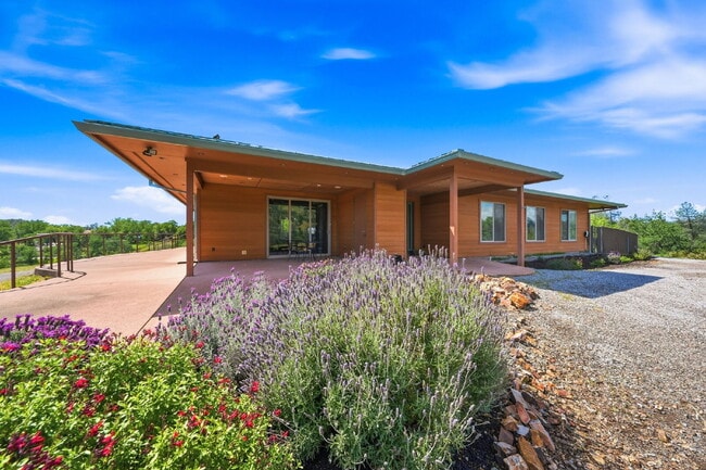 property at 23083 Elk Trail E