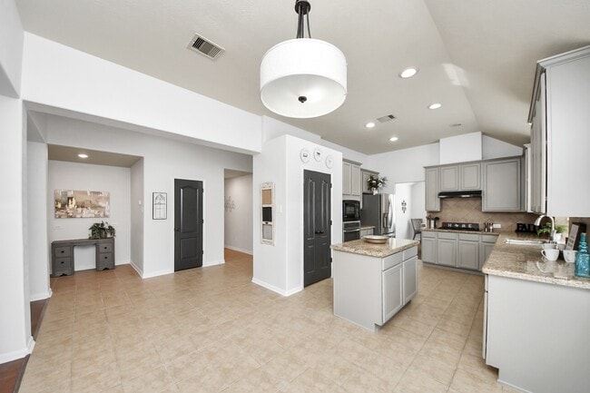 15122 Heron Meadow Ln