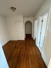 10 Wright Pl in Scarsdale, NY - Building Photo - Building Photo