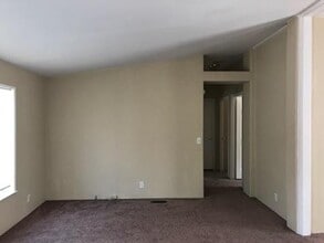 863 California in Klamath Falls, OR - Building Photo - Building Photo
