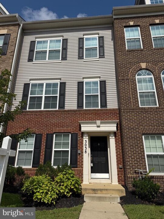 3038 Mia Ln in Glenarden, MD - Building Photo