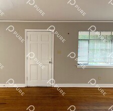 2312 Upper Wetumpka Rd in Montgomery, AL - Building Photo - Building Photo