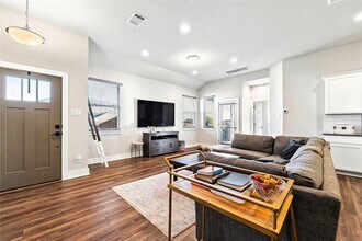 501 Peace Dr in Liberty Hill, TX - Building Photo - Building Photo