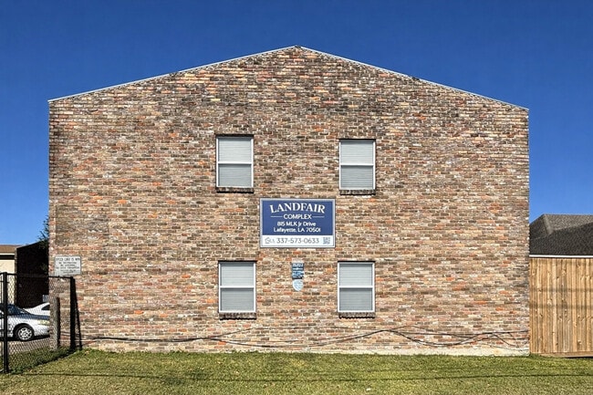 Landfair Apartments in Lafayette, LA - Foto de edificio - Building Photo