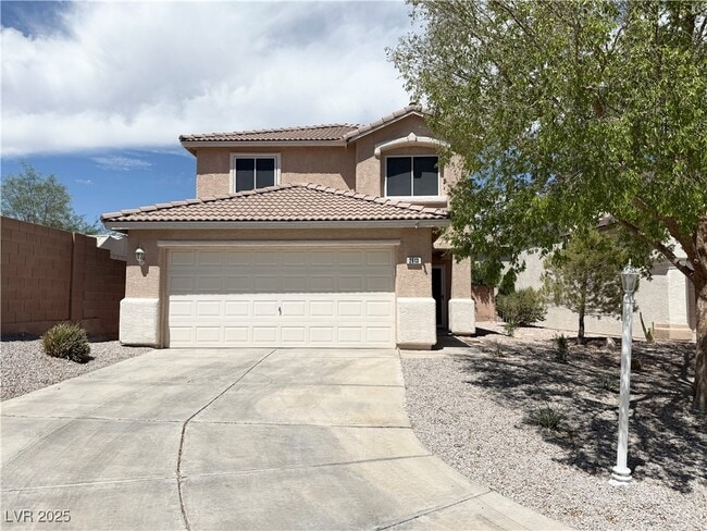 property at 2613 Pinerock St