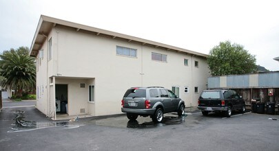 645 Elm St in Redwood City, CA - Building Photo - Building Photo