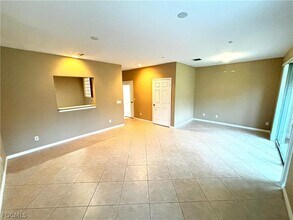 3960 Cherrybrook Loop in Ft. Myers, FL - Building Photo - Building Photo