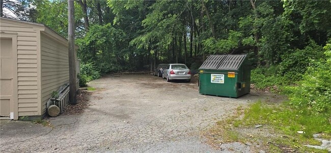 324 4th Ave in Woonsocket, RI - Building Photo - Building Photo