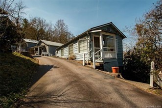 43 Heritage Hollow in Franklin, NC - Building Photo - Building Photo