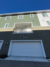 1475 Sandbar Ln in San Pedro, CA - Building Photo - Building Photo