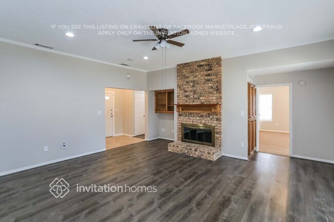 203 Bowie St in Forney, TX - Foto de edificio - Building Photo