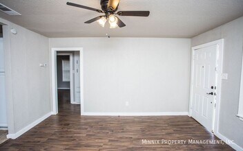 4616 33rd St in Lubbock, TX - Building Photo - Building Photo