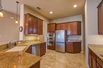 2873 Rock Barn Dr in Kerrville, TX - Building Photo - Building Photo