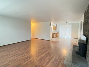 1544 SW Knoll Ave in Bend, OR - Building Photo - Building Photo