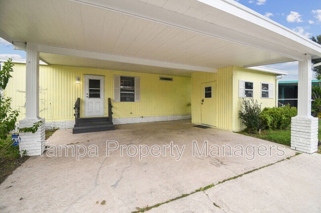 201 Country Ln in Plant City, FL - Building Photo - Building Photo