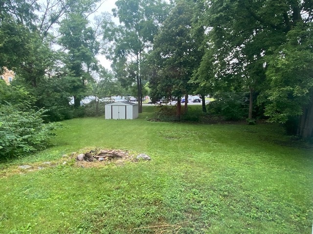 1102 Lindberg Rd in West Lafayette, IN - Foto de edificio - Building Photo