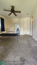 2707-2709 NE 32nd St in Fort Lauderdale, FL - Building Photo - Building Photo