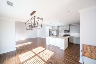 133 Quail Run Ave, Unit 413 in Smiths Station, AL - Building Photo - Building Photo