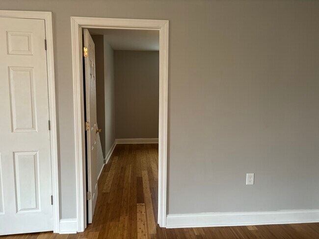 50 Whitney Ave in New Haven, CT - Building Photo - Building Photo