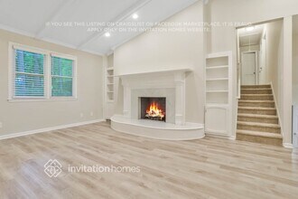 349 Charmers Way SW in Lilburn, GA - Building Photo - Building Photo