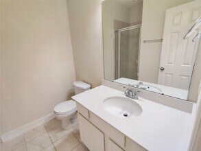 10551 Paula Bluff Ln in Cypress, TX - Building Photo - Building Photo