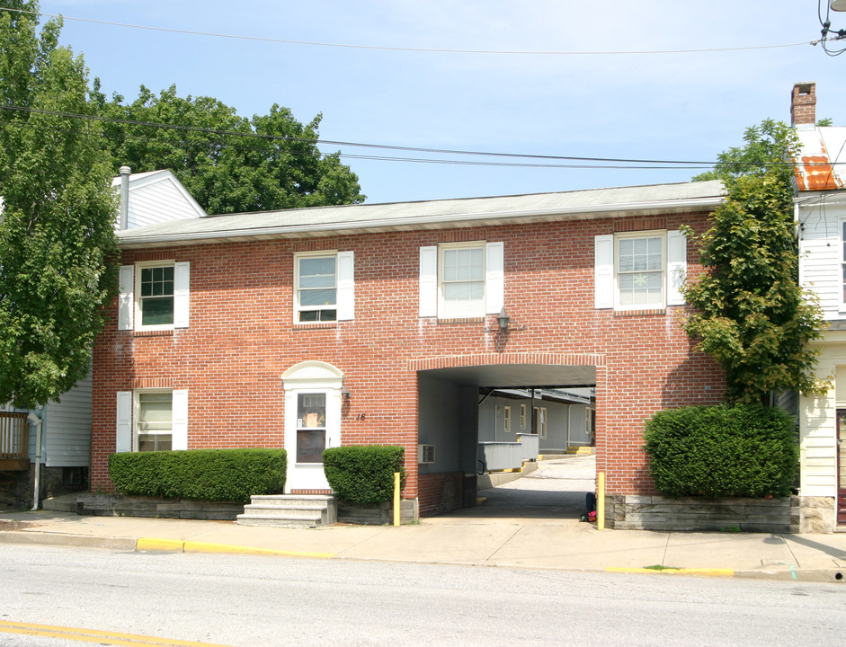 16 Pennsylvania Ave in Westminster, MD - Foto de edificio