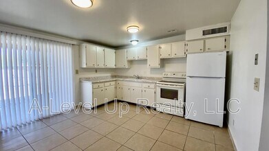 3519 E Ellington Pl in Tucson, AZ - Building Photo - Building Photo