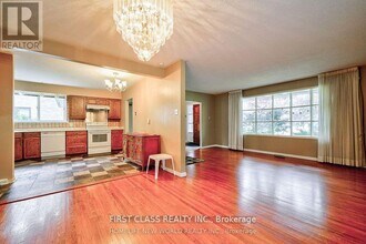 24 Markhaven Rd in Markham, ON - Building Photo - Building Photo