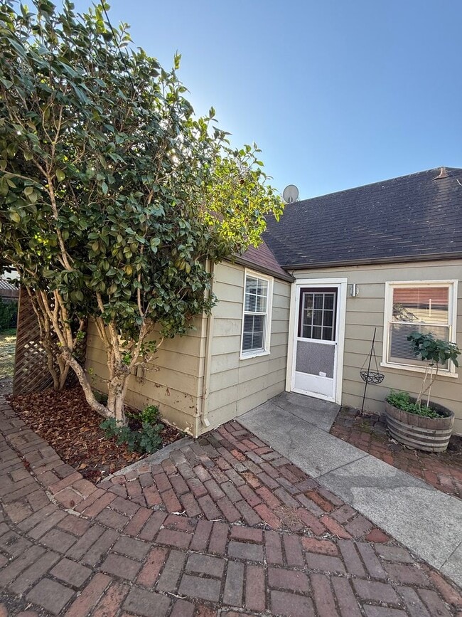 property at 746 Slater St