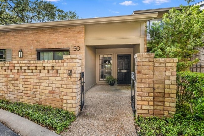 50 Woodstone Square in Austin, TX - Building Photo - Building Photo