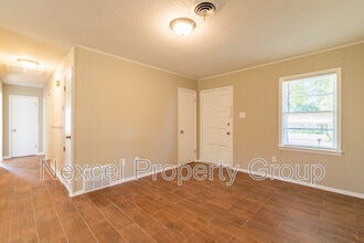 8254 Elmbrook Dr in Southaven, MS - Building Photo - Building Photo