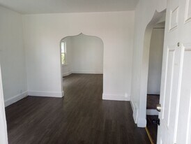 422 Dexter St in Toledo, OH - Building Photo