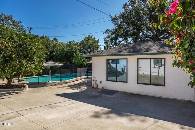 property at 3308 Primavera St