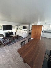 10567 National Blvd. in Los Angeles, CA - Foto de edificio - Interior Photo