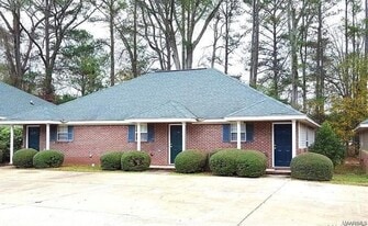 5236 Main St in Millbrook, AL - Building Photo