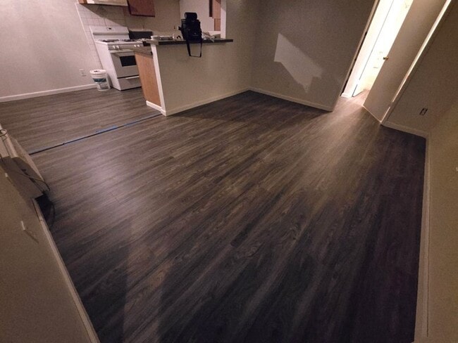 18360 Napa St, Unit 102 in Los Angeles, CA - Building Photo - Building Photo