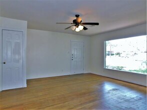 420 Fulton St in Denton, TX - Building Photo - Building Photo