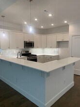 2159 N Woodlark Ln in Fayetteville, AR - Building Photo - Building Photo