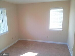 8406 Westview Rd in Wilmington, DE - Building Photo - Building Photo