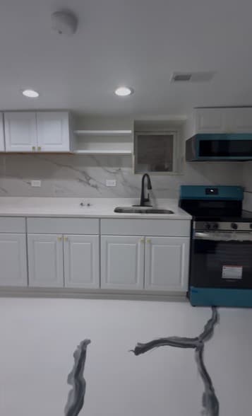 property at 3811 W 61st St