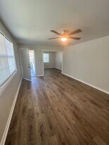 1614 Beauford Pl in Valdosta, GA - Building Photo