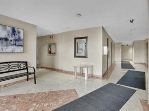 285 Laurier St in Gatineau, QC - Building Photo - Building Photo