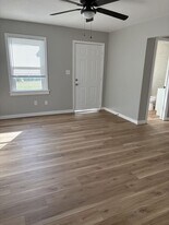 2642 N Grove St in Wichita, KS - Building Photo