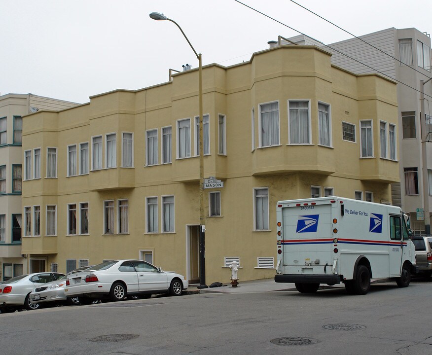 1102 Mason St in San Francisco, CA - Building Photo