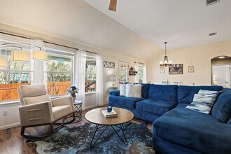 2305 Candle Ridge Trail in Georgetown, TX - Building Photo - Building Photo