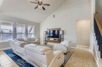 19433 Colgin Dr in Pflugerville, TX - Building Photo - Building Photo