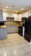 4717 Pistolero Ln in El Paso, TX - Building Photo - Building Photo